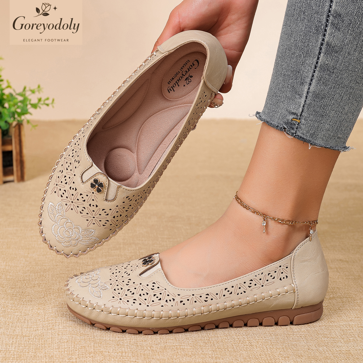 Goreyodoly women loafers flora - Embroidery On Leather のレビューと価格