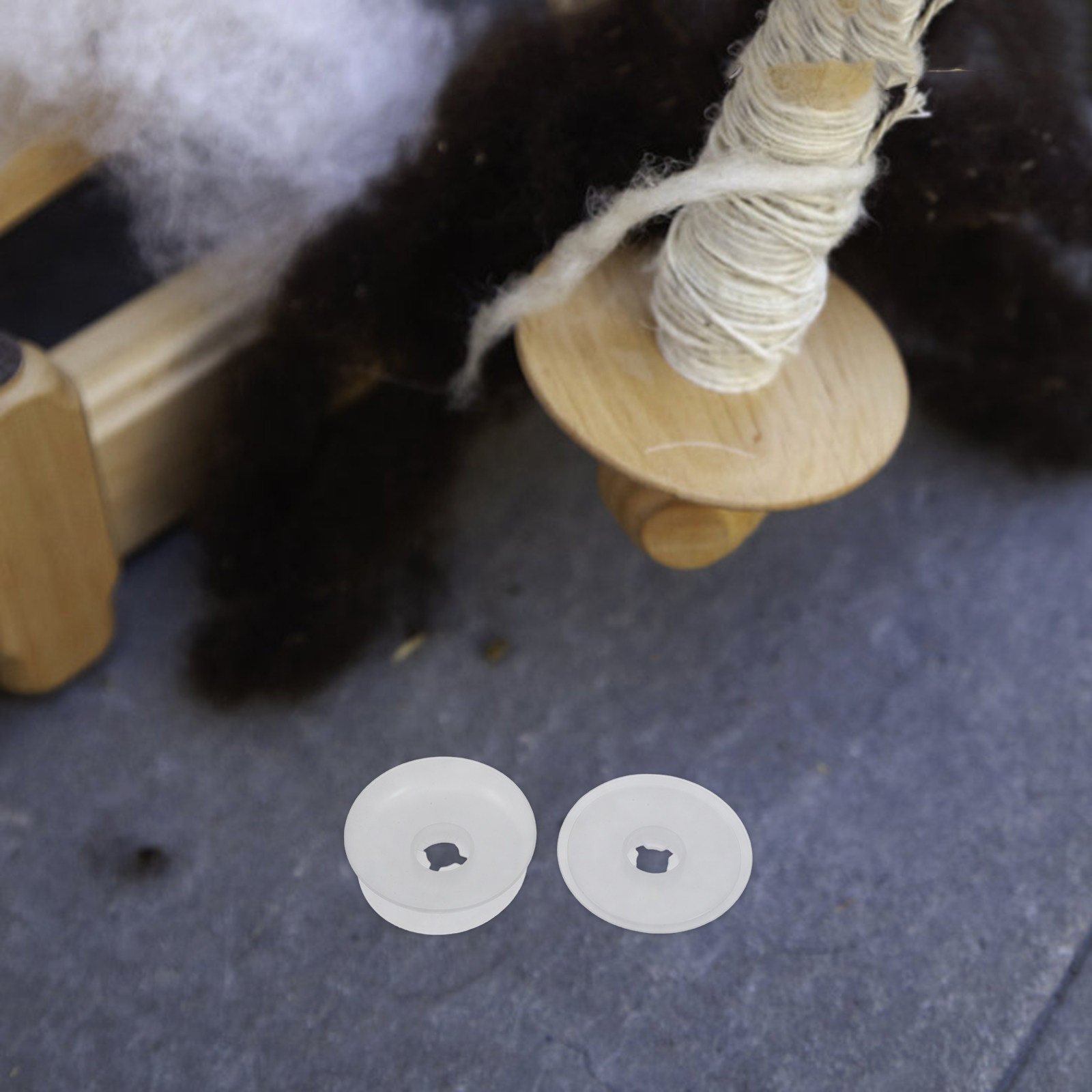 10Pcs Empty Bobbins for Thread - Embroidery Thread Yarn のレビューと価格