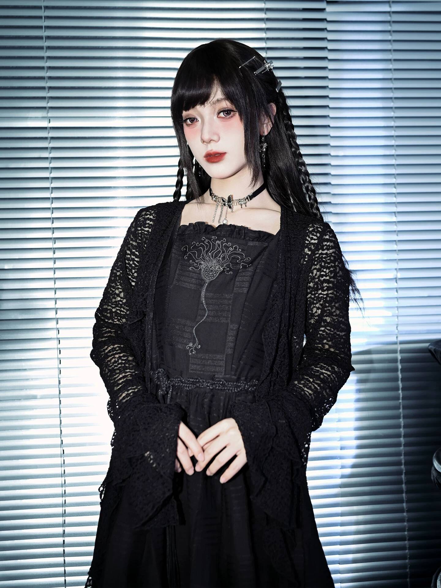 New Crinoid Embroidery Black D - Embroidery Vest のレビューと価格