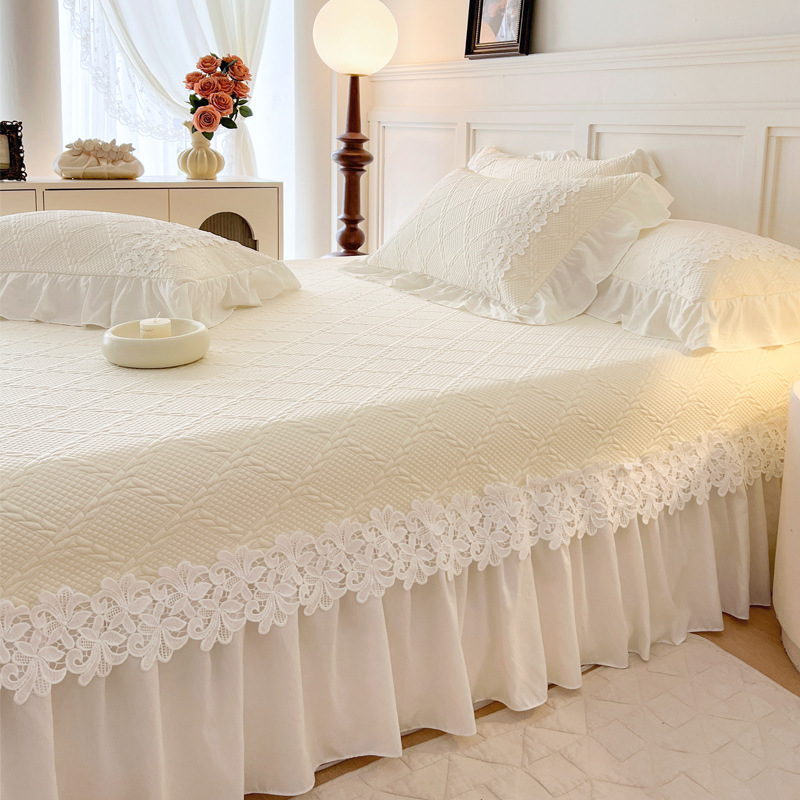 French Embroidery Luxury Cooli - Embroidery Quilt Cover のレビューと価格