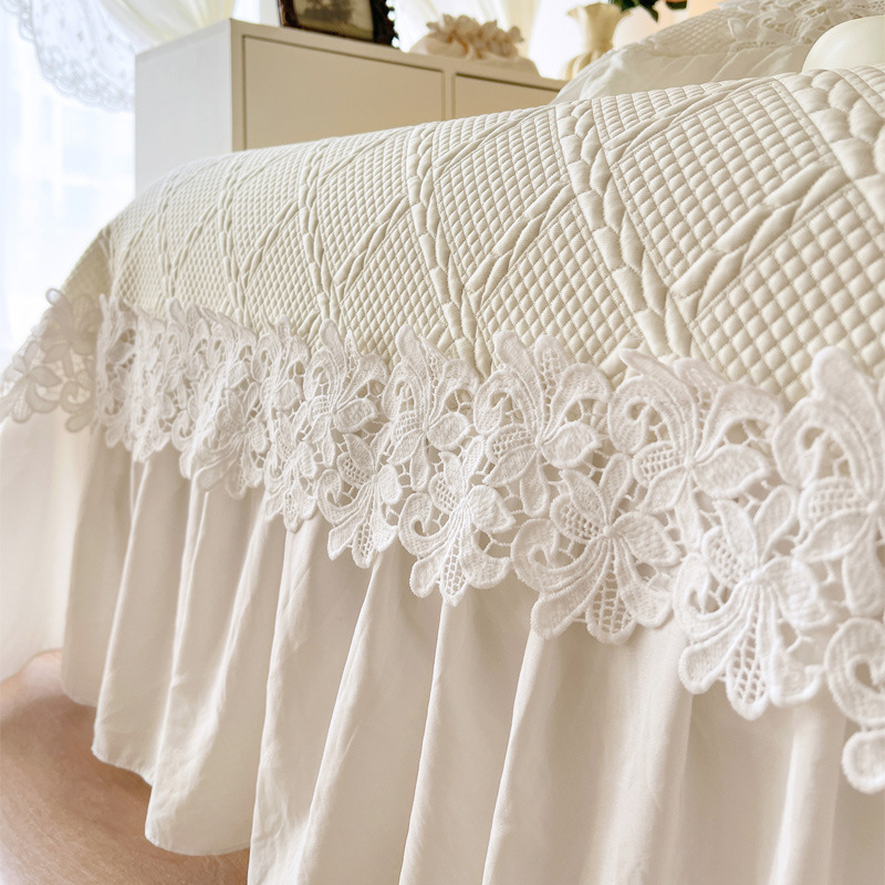 French Embroidery Luxury Cooli - Embroidery Quilt Cover のレビューと価格