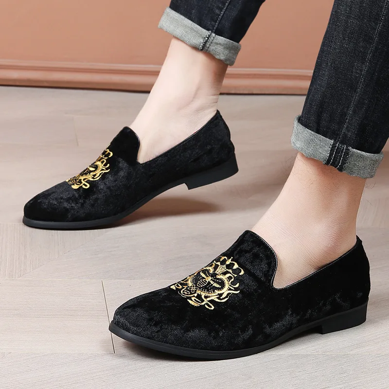 Spring New Men Leather Casual  - Embroidery On Leather のレビューと価格